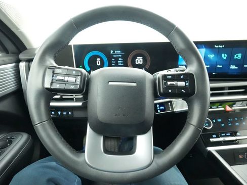 Used 2025 Hyundai Santa Fe SEL AWD/4WD image 40