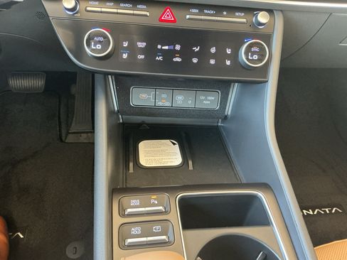 New 2026 Hyundai Sonata Limited FWD image 14