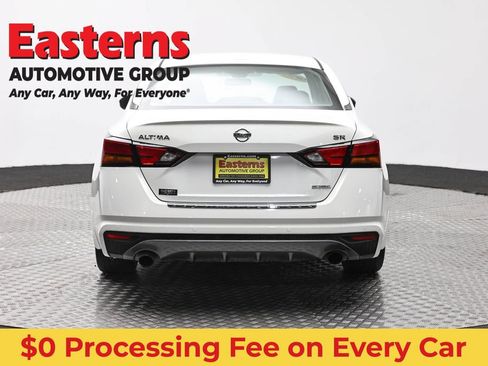 Used 2022 Nissan Altima 2.0 SR FWD image 6