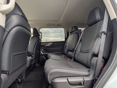 New 2026 INFINITI QX80 Luxe w/ Cargo Package image 14