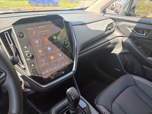 Used 2025 Subaru Crosstrek 2.5i Limited w/ Crosstrek Mirror Package image 19