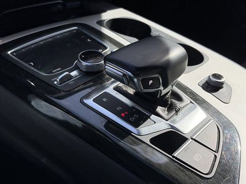 Used 2018 Audi Q7 2.0T Premium Plus image 24