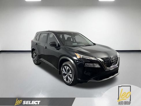 Used 2021 Nissan Rogue SV AWD/4WD image 4