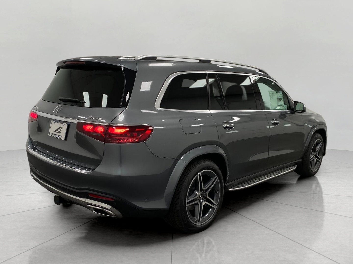 New 2026 Mercedes-Benz GLS 450 4MATIC image 3