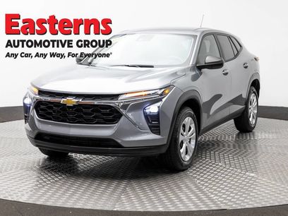 Used 2024 Chevrolet Trax LS w/ Driver Confidence Package