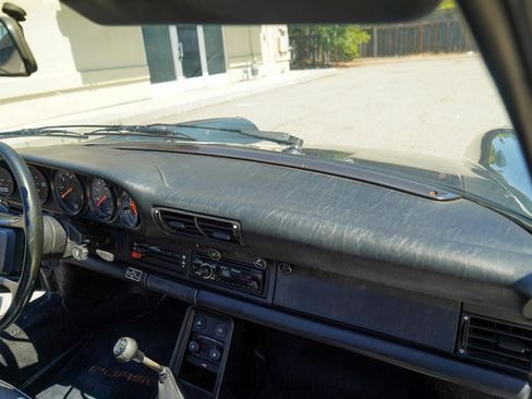 Used 1987 Porsche 911 Carrera RWD image 66