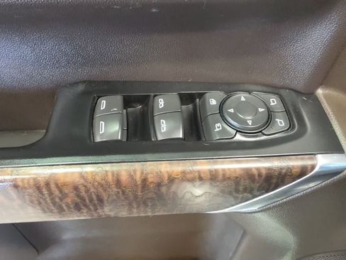 Used 2019 GMC Sierra 1500 Denali w/ Technology Package AWD/4WD image 14