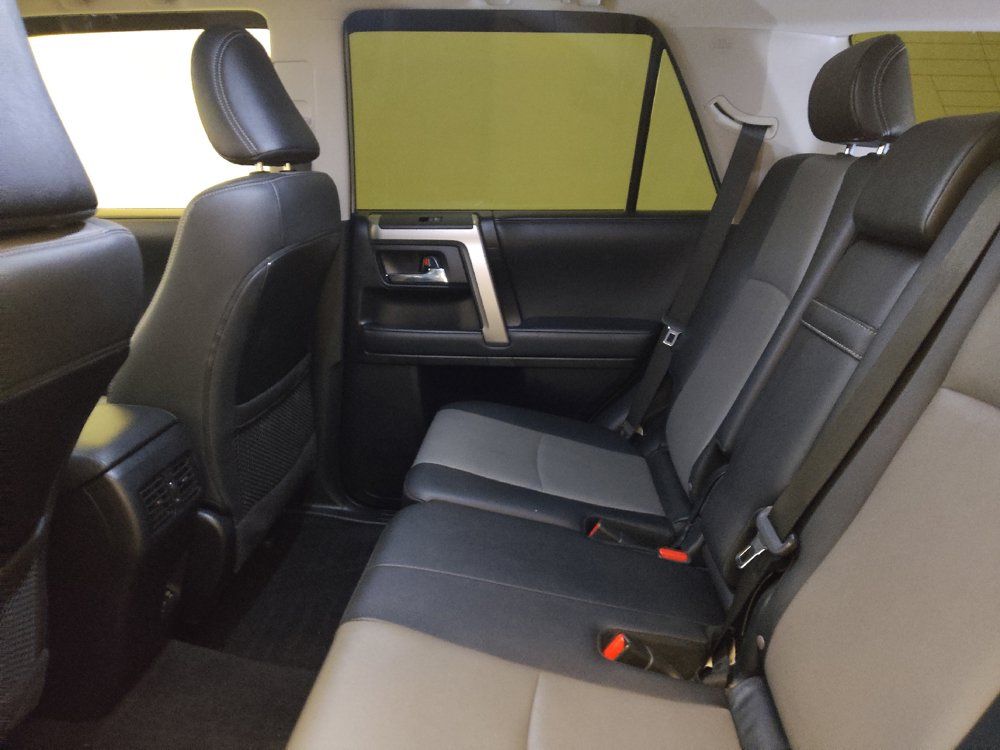 Used 2021 Toyota 4Runner SR5 Premium w/ Moonroof Package RWD image 18