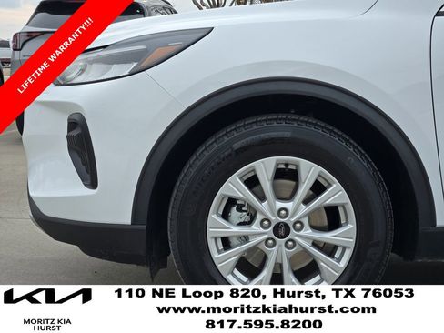 Used 2024 Ford Escape Active image 14