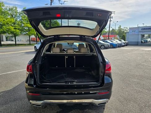 Used 2022 Mercedes-Benz GLC 300 4MATIC image 37