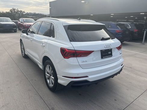 Certified 2025 Audi Q3 2.0T Premium w/ Convenience Package image 8