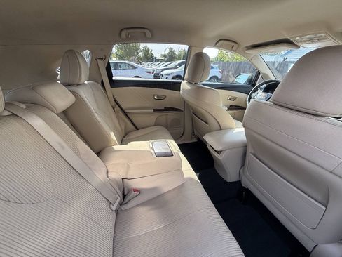 Used 2013 Toyota Venza LE FWD image 14