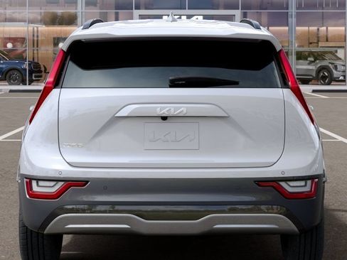 New 2026 Kia Niro Wave w/ Wave Preserve Package FWD image 13