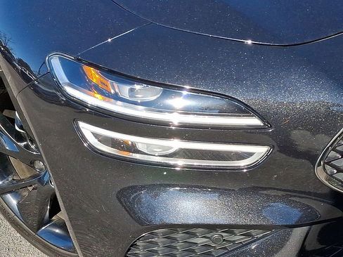 Used 2023 Genesis G70 2.0T w/ Sport Prestige Package image 28