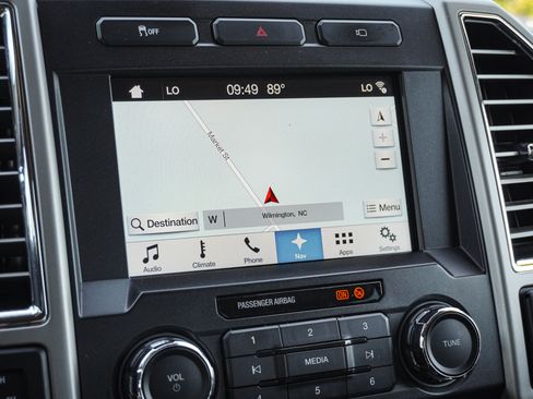 Used 2017 Ford F350 Lariat AWD/4WD image 24