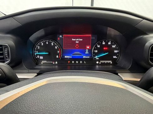 Used 2023 Ford Explorer XLT w/ Equipment Group 202A RWD image 27