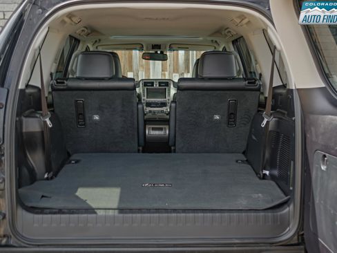 Used 2017 Lexus GX 460 Premium image 27