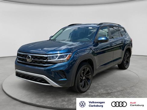 Used 2023 Volkswagen Atlas SE AWD/4WD image 1