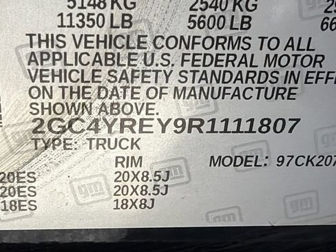 Used 2024 Chevrolet Silverado 2500 High Country w/ High Country Premium Package AWD/4WD image 32