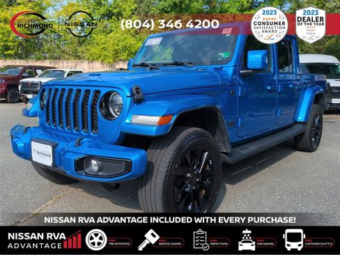 Used 2023 Jeep Gladiator Overland image 2