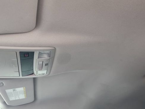 Used 2022 Toyota Tacoma SR AWD/4WD image 25
