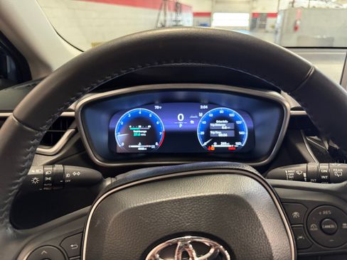 Certified 2026 Toyota Corolla Cross XLE w/ Convenience Package FWD image 10