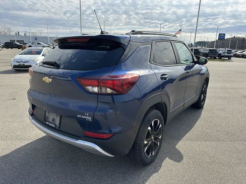 Used 2022 Chevrolet TrailBlazer LT AWD/4WD image 9