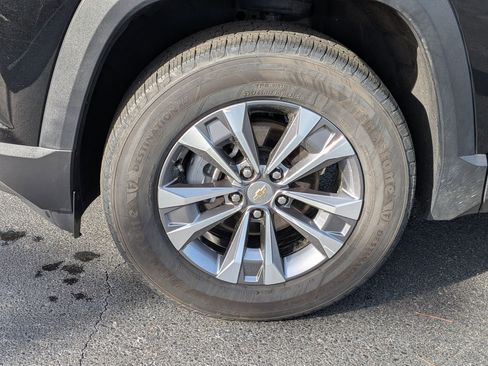 Used 2025 Chevrolet Equinox LT image 10