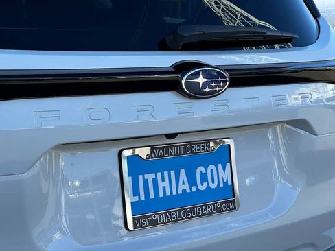 Used 2026 Subaru Forester Premium AWD/4WD image 7