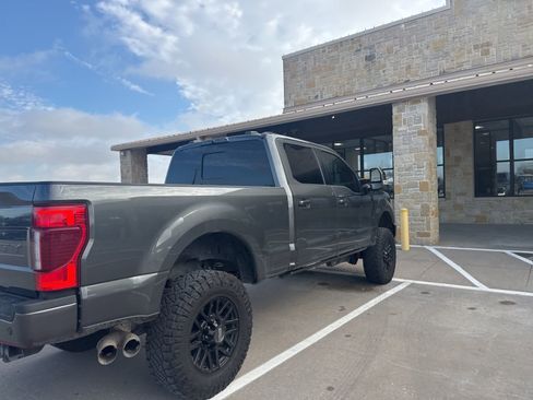 Used 2020 Ford F250 Lariat image 5