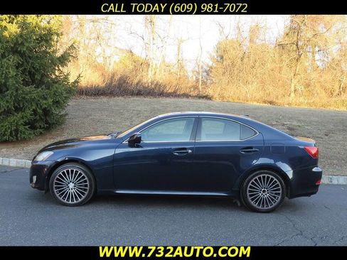 Used 2006 Lexus IS 250 image 2