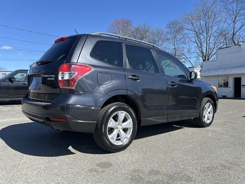 Used 2014 Subaru Forester 2.5i Premium w/ All-Weather Package image 4