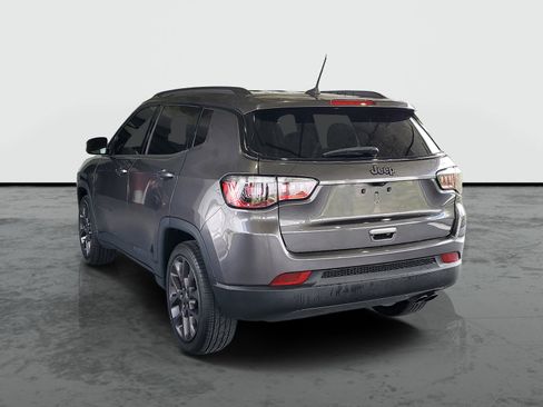 Certified 2021 Jeep Compass Latitude FWD image 3