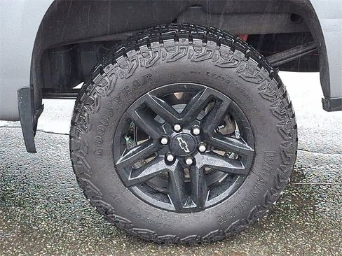 Used 2025 Chevrolet Silverado 1500 Custom Trail Boss image 27