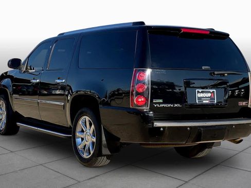 Used 2010 GMC Yukon XL Denali image 11