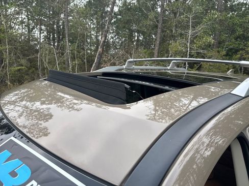 Used 2024 Nissan Pathfinder Platinum w/ Cargo Package image 21