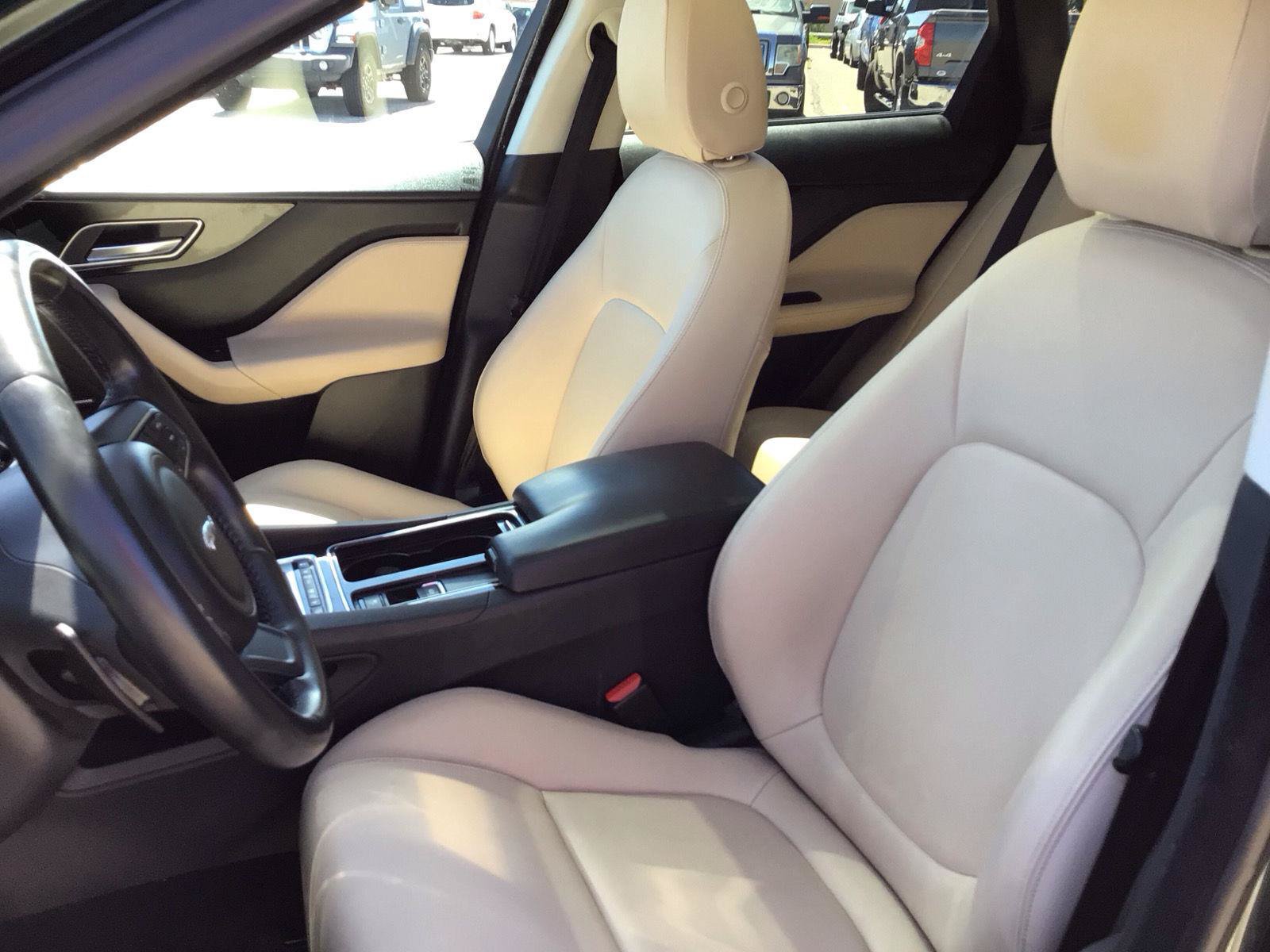 Used 2018 Jaguar F-PACE Premium AWD/4WD image 20