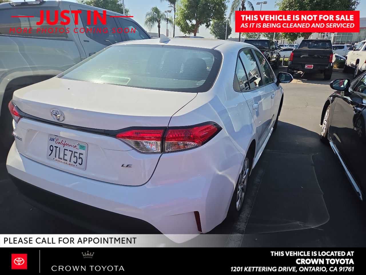 Used 2025 Toyota Corolla LE FWD image 4