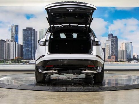 Used 2026 Land Rover Range Rover Velar Dynamic SE image 12