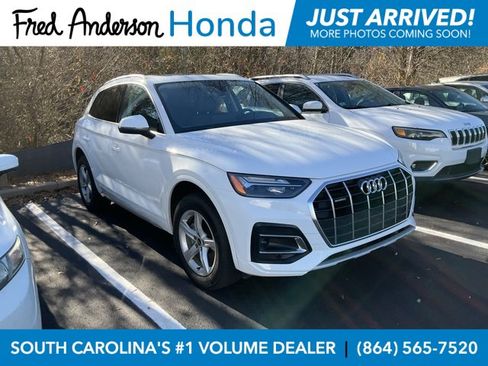 Used 2023 Audi Q5 2.0T Premium w/ Convenience Package image 1