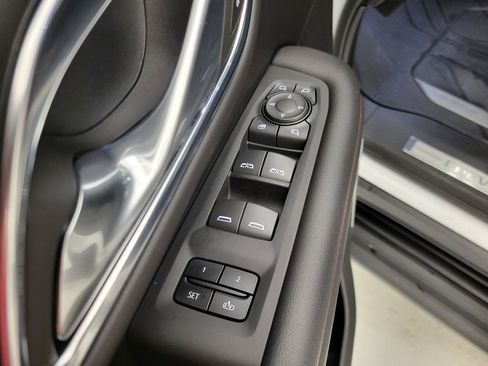 Used 2024 Chevrolet Tahoe RST w/ Luxury Package image 38