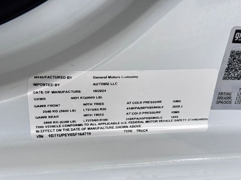 Certified 2025 GMC Sierra 2500 AT4 AWD/4WD image 6