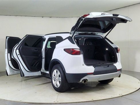 Used 2020 Chevrolet Blazer LT image 11