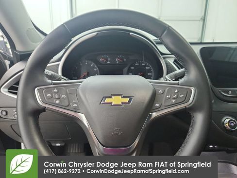 Used 2024 Chevrolet Malibu RS FWD image 21