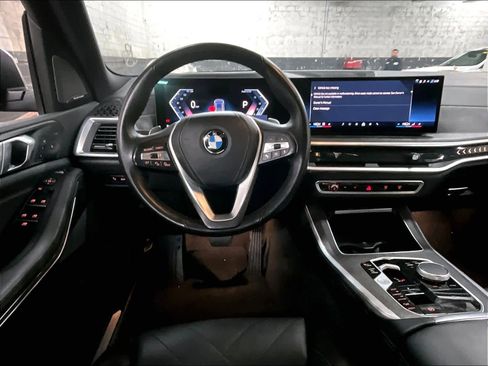 Used 2024 BMW X5 xDrive40i AWD/4WD image 7