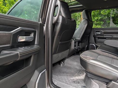 Used 2024 RAM 3500 Laramie w/ Night Edition AWD/4WD image 28