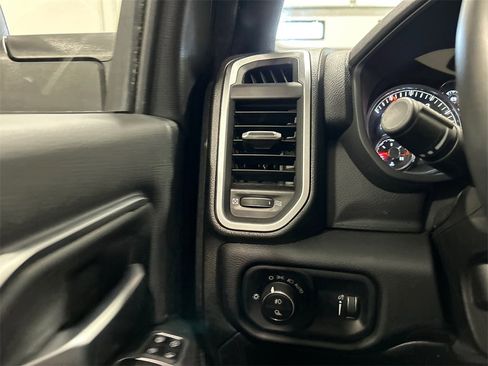 Used 2024 RAM 2500 Big Horn w/ Bed Utility Group image 20