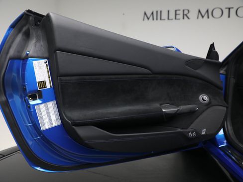 Used 2017 Ferrari 488 Spider RWD image 23