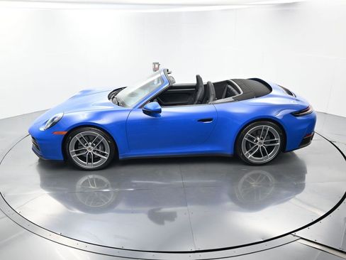 Used 2025 Porsche 911 Carrera image 39