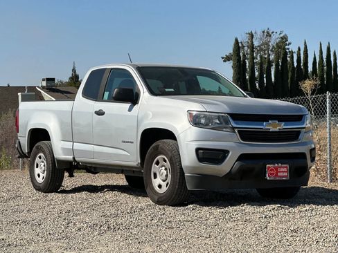 Used 2020 Chevrolet Colorado W/T RWD image 9